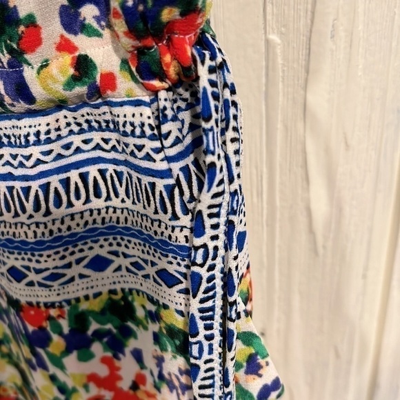 cabi Florsl Romper with adjustable straps and drawstring on waist size XS - Picture 5 of 10